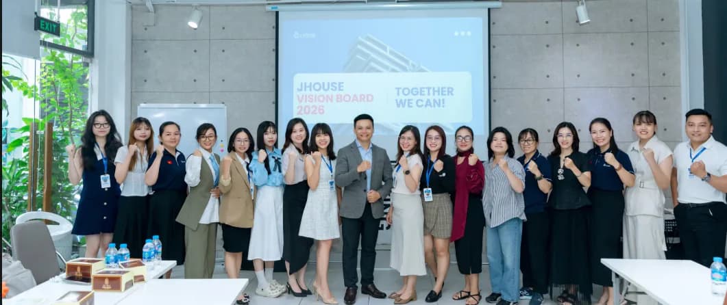 The JHouse team together in Ho Chi Minh City